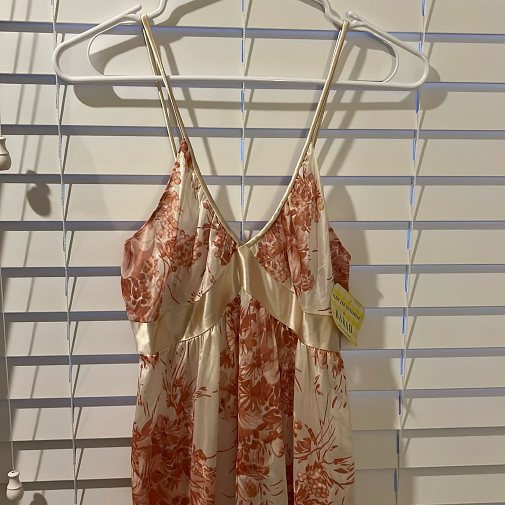 Barad vintage nightgown size Med. NWT